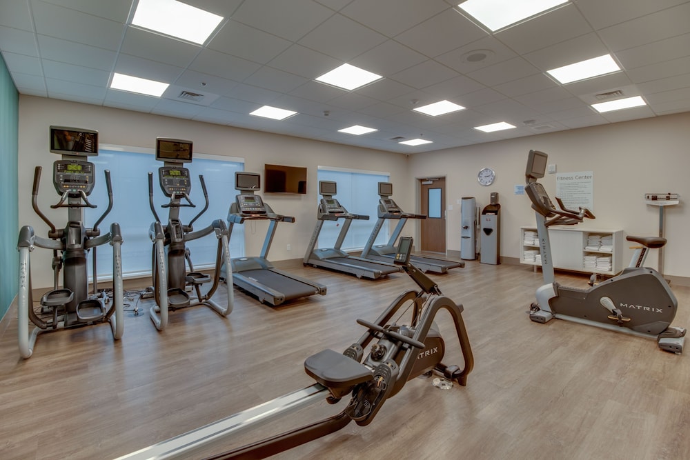 Holiday Inn Express & Suites Union City by IHG - photo 24