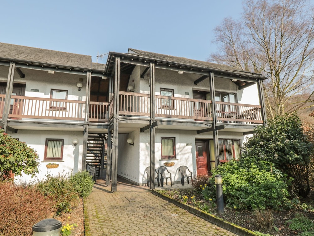 1.2.3 Soleil - carbon neutral hotel in Barcelonnette