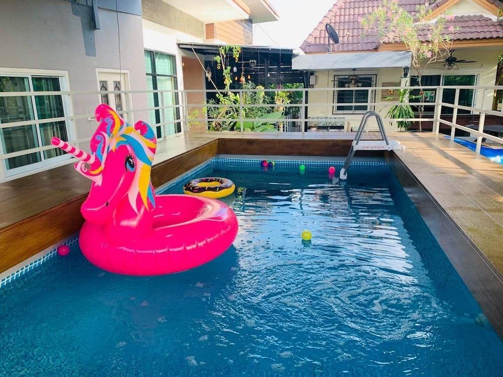 Baan Barrier - carbon neutral hotel in Pattaya