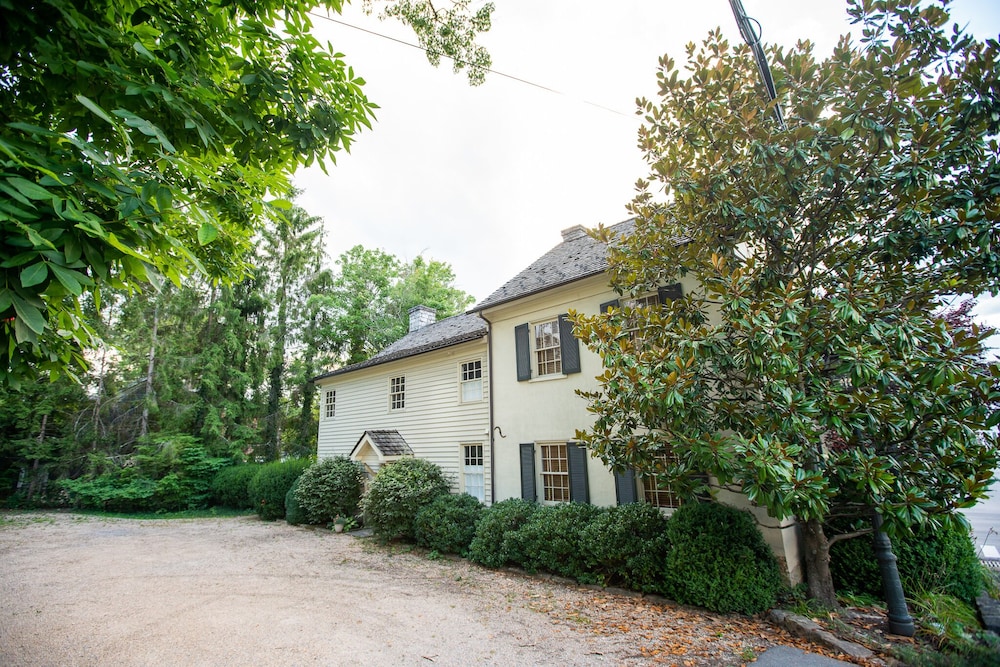 Thomas Rose Inn - photo 19