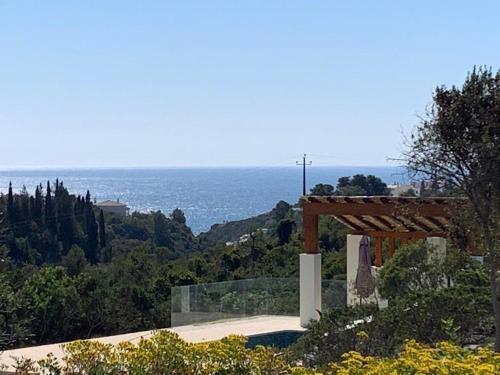 Seaview villa with private pool & gardens near Benagil Beach — 4-Star Luxury Hotel in Lagoa, Portugal