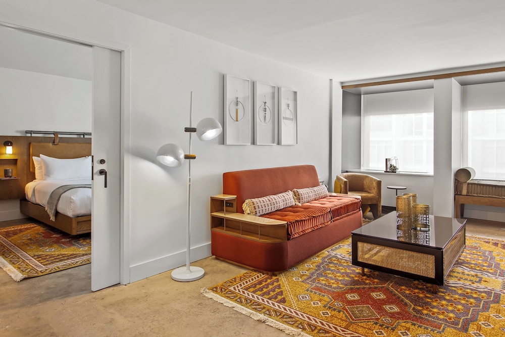 Yours Truly DC Vignette Collection by IHG - photo 7