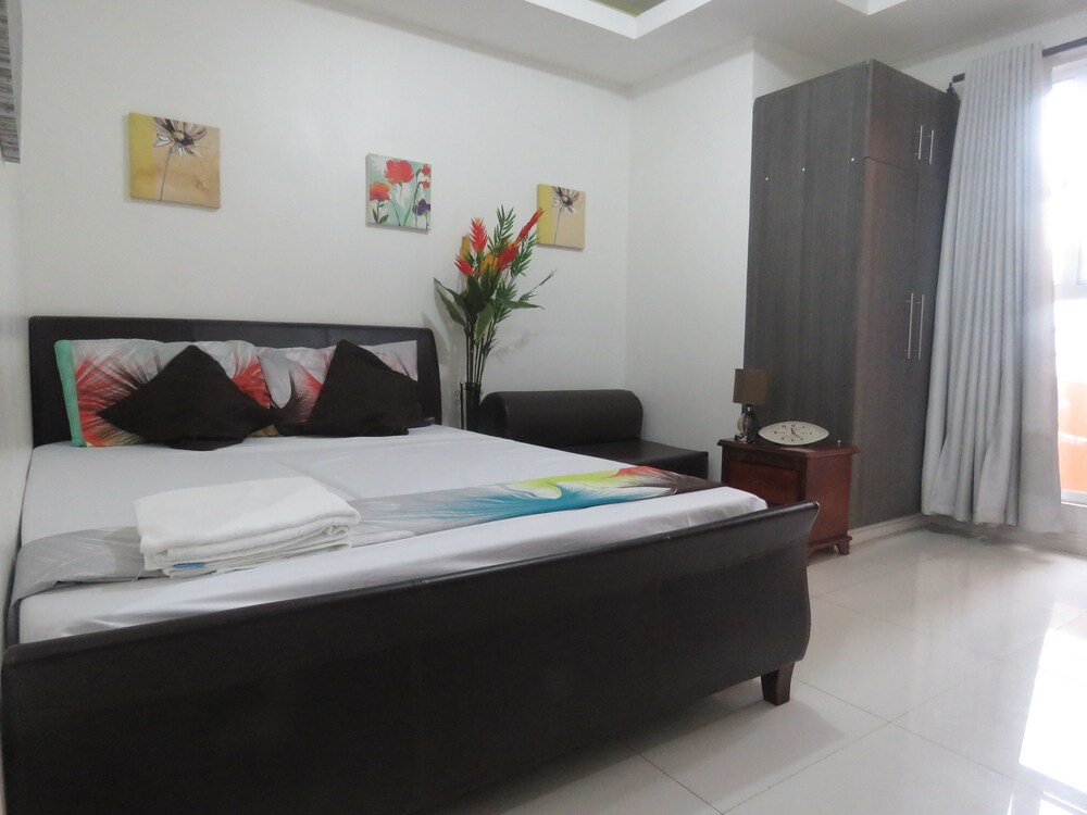 Bayview Designers Suites — Manila — photo 4