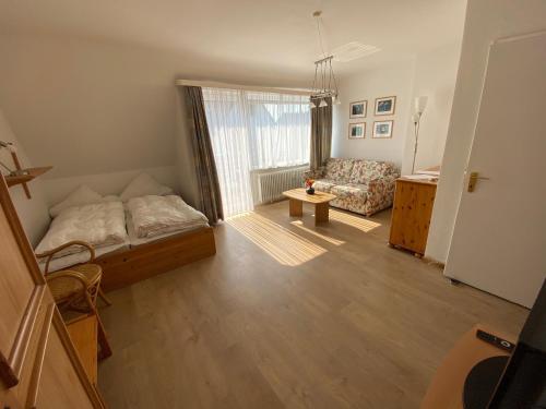 FeWo Borowski Nr 2 — 4-Star Luxury Hotel in Dahme, Germany