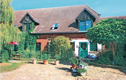 Cozy Apartment In Thulendorfsagerheide — 4-Star Luxury Hotel in Steinfeld, Germany