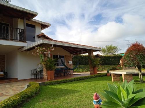 La Esperanza Mesa De Los Santos 21698106 — Los Santos