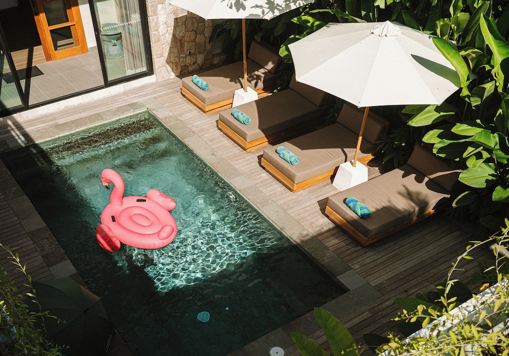 The Urban Retreat Seminyak Private Pool Villas with Butler for Families & Groups — 4-Star Luxury Hotel in Seminyak, Indonesia