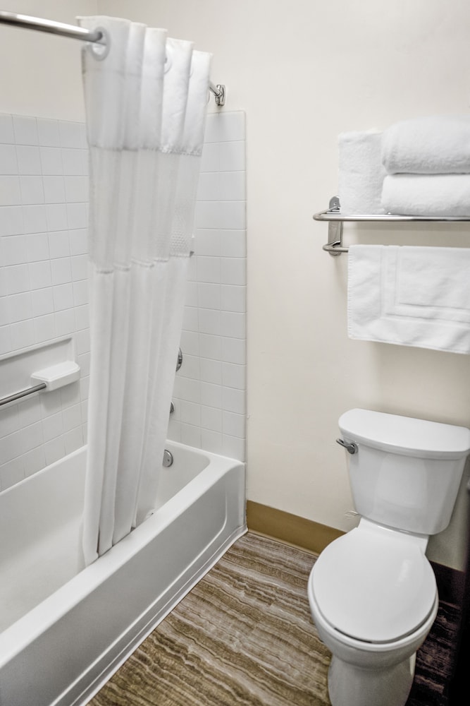 Crystal Inn Hotel & Suites West Valley City - photo 20