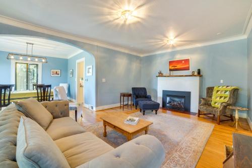 Historic Seattle Vacation Rental in Seward Park — 4-Star Luxury Hotel in Seattle, United States