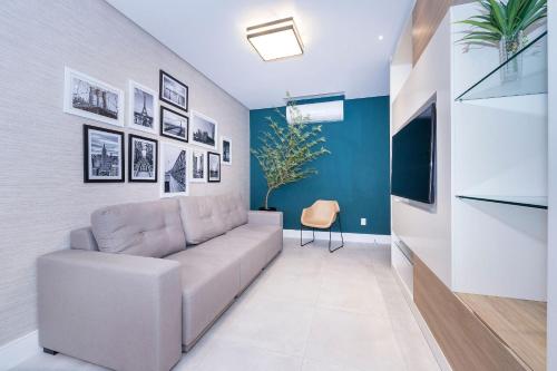Porto Fino 106 Lindo Apartamento no Centro de Bombinhas a 260 Metros da Praia com Ótimo Custo Benefício.