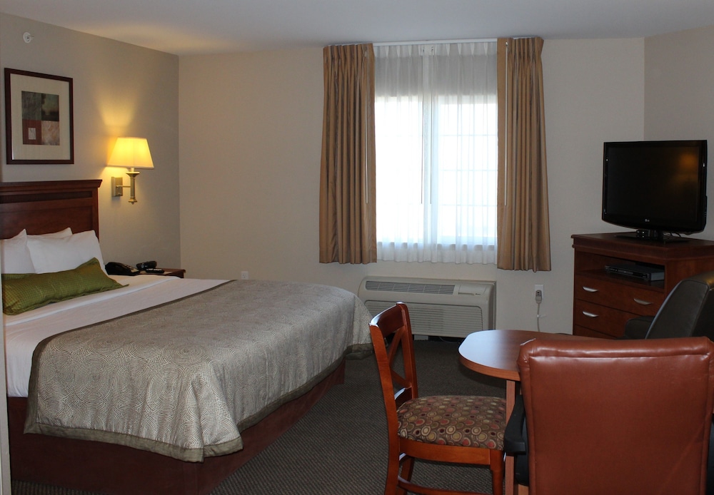 Candlewood Suites O Fallon by IHG - photo 4