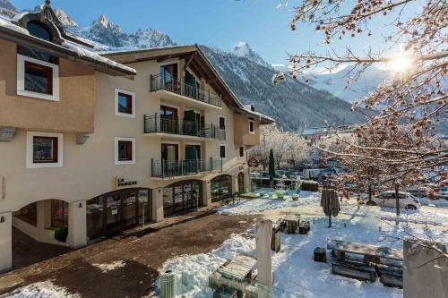 Ginabelle 8 apartment Chamonix All Year — 4-Star Luxury Hotel in Chamonix-Mont-Blanc, France
