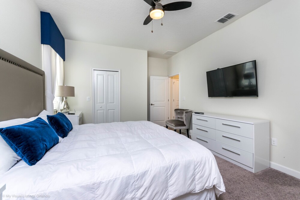 1686 Champions Gate 8 Bedroom Resort Villa Kissimmee - photo 12