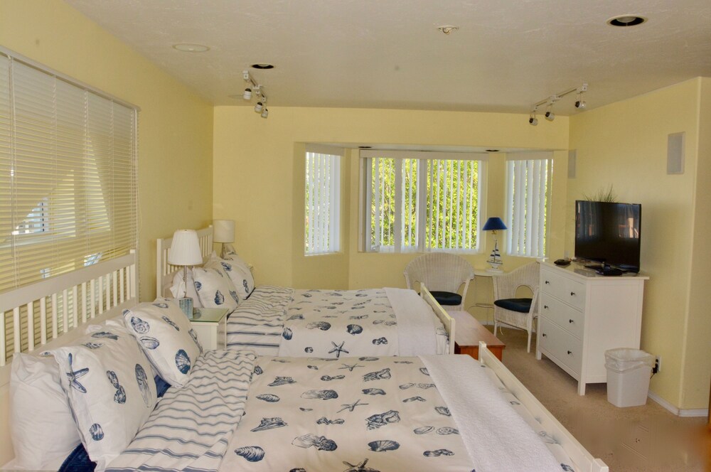 Driftwood Inn and Seaside Lodges - photo 37