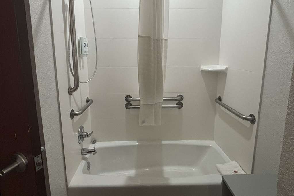 Comfort Inn & Suites Burnet - photo 12