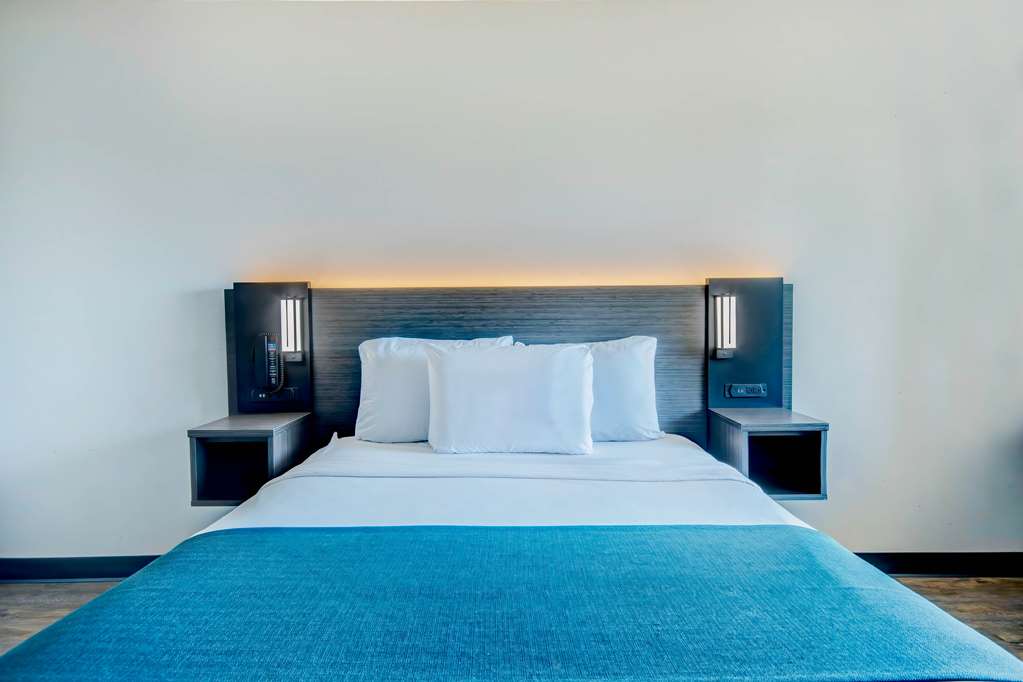 Studio 6 Extended Stay Ocean Springs MS - photo 20