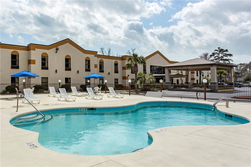 Quality Inn Surfside Myrtle Beach - photo 25