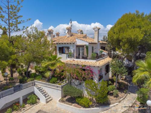 Mi Casa Espanola — 4-Star Luxury Hotel in Orihuela, Spain
