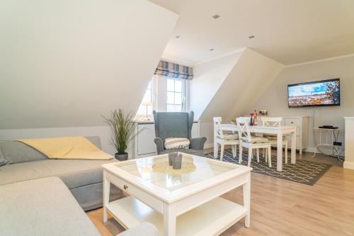 Appartement Gezeiten Nicolinenhof — 4-Star Luxury Hotel in Sylt-Ost, Germany