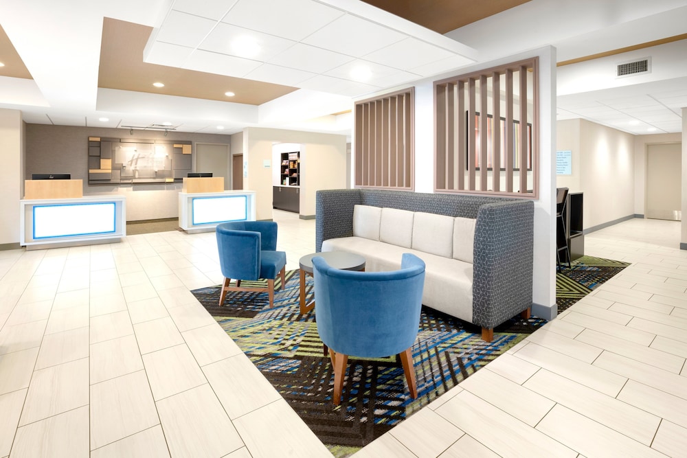 Holiday Inn Express & Suites Marysville by IHG - photo 38
