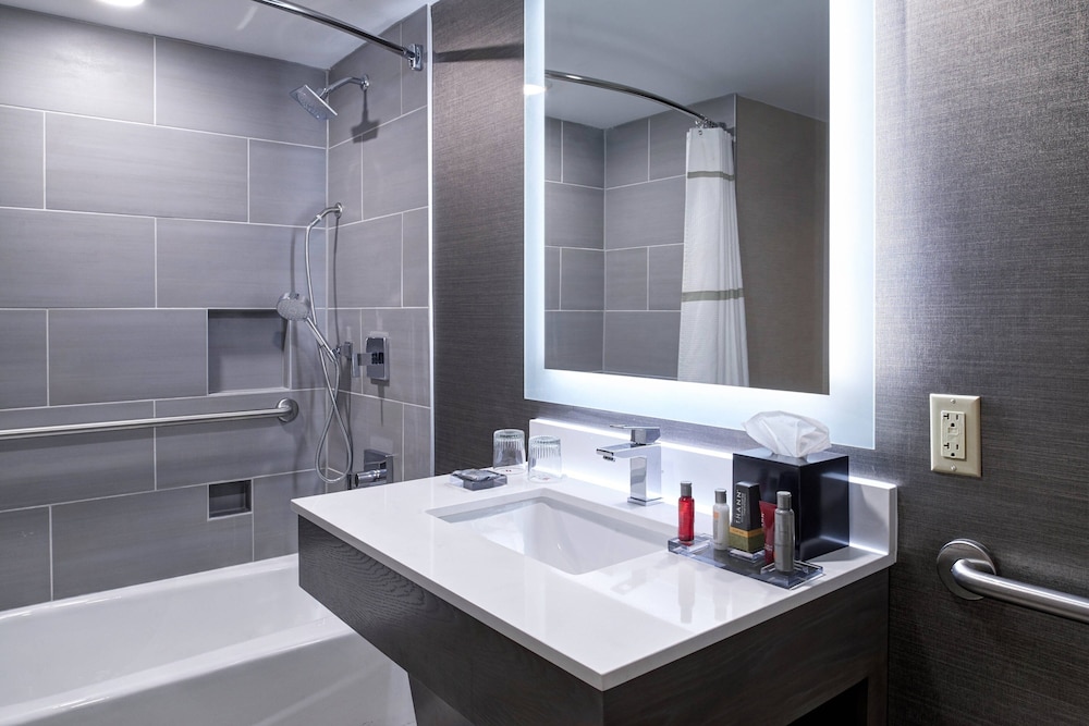 Marriott Indianapolis North - photo 23