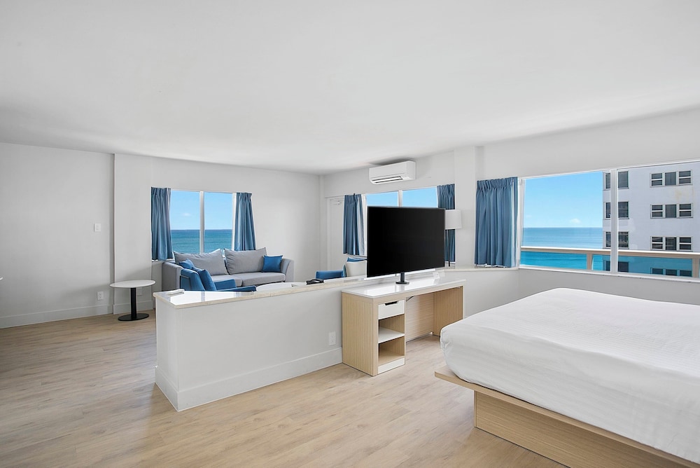 Ocean Sky Hotel and Resort - photo 27