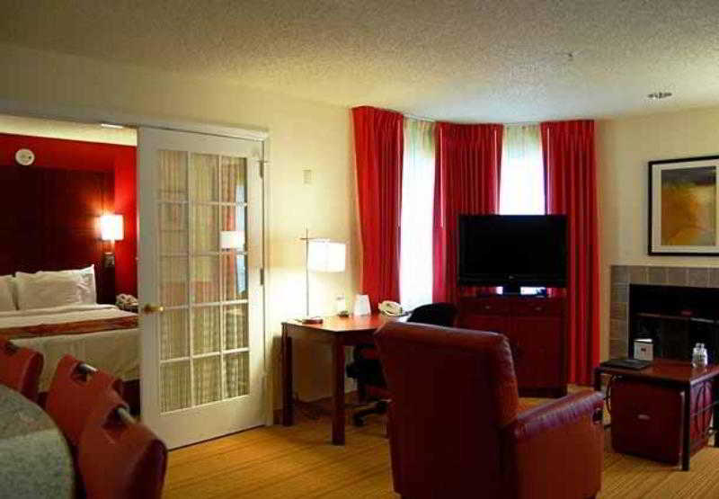 Residence Inn by Marriott Pleasant Hill - photo 22