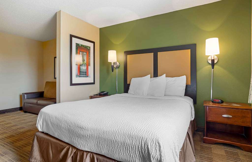 Extended Stay America Select Suites Houston Sugar Land - photo 26