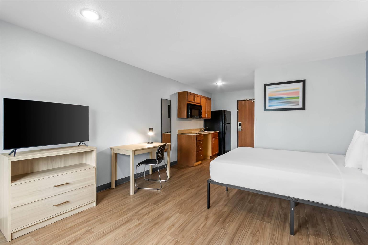 Suburban Studios Clarksville Louisville North - photo 28
