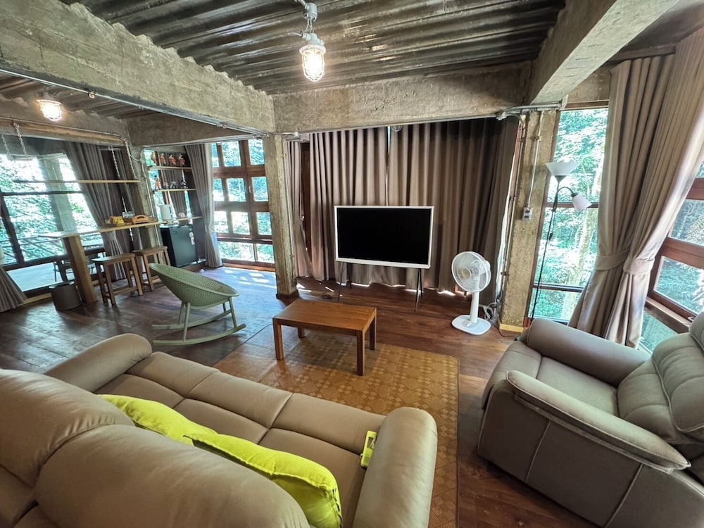 Mii Paa Aii in Mae On, Thailand