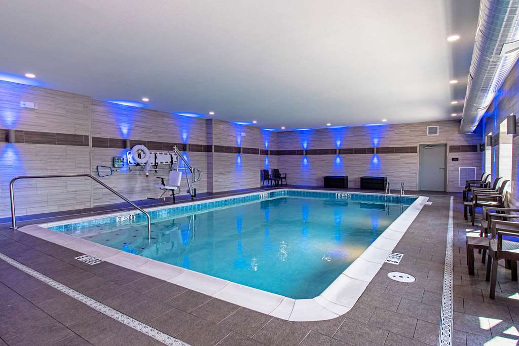 Comfort Suites Grove City Columbus South - photo 29
