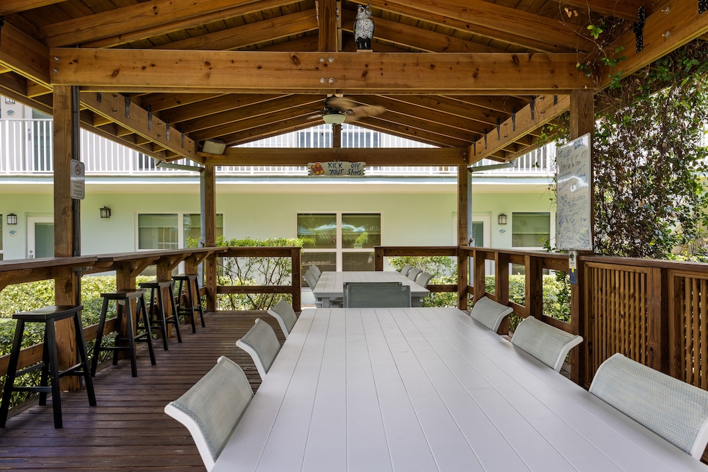 Sun Dek Beach House - photo 28