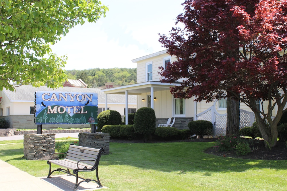 The Canyon Motel - photo 27