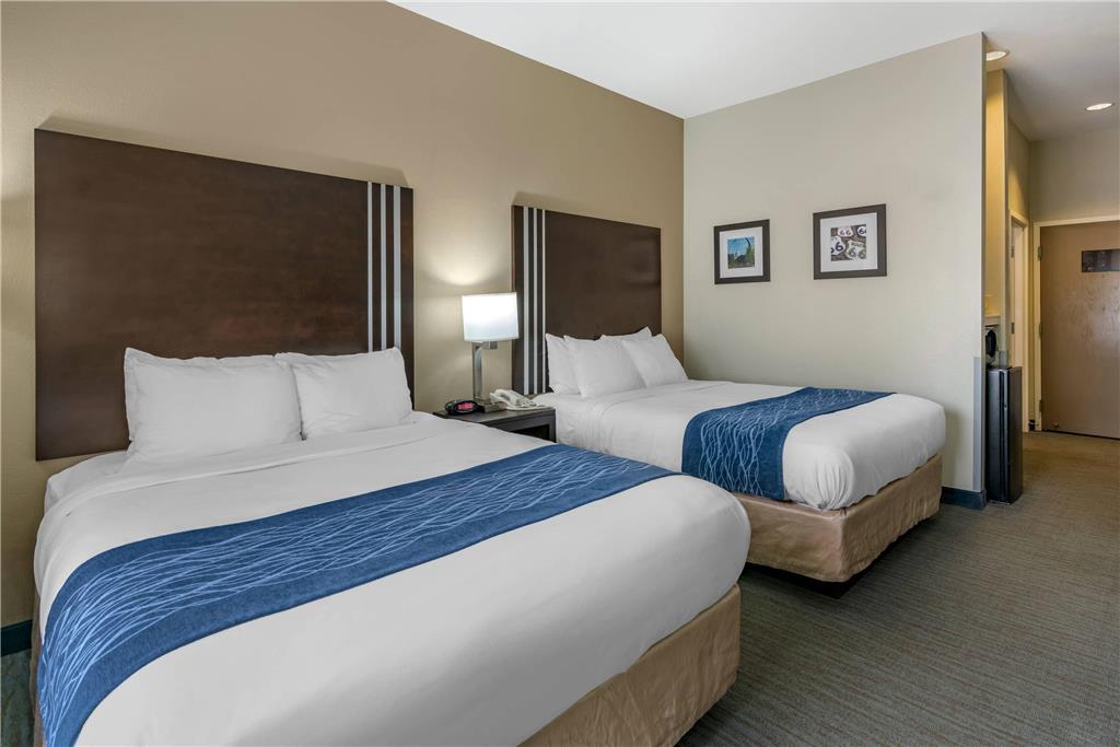 Comfort Inn Sullivan - photo 19