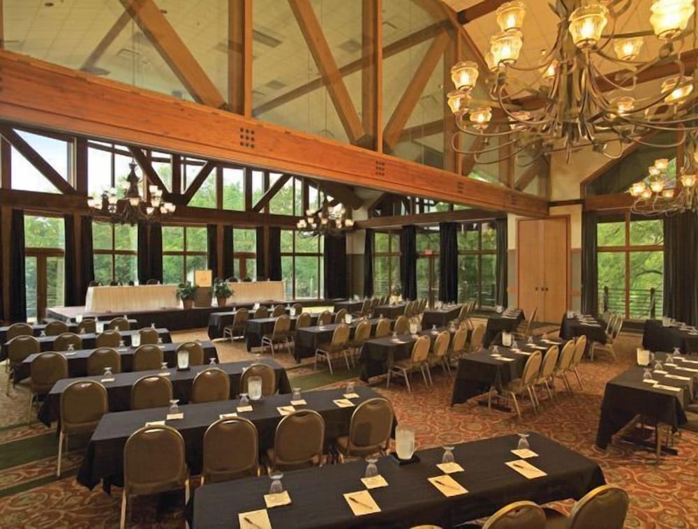 Eagle Ridge Resort And Spa - photo 17