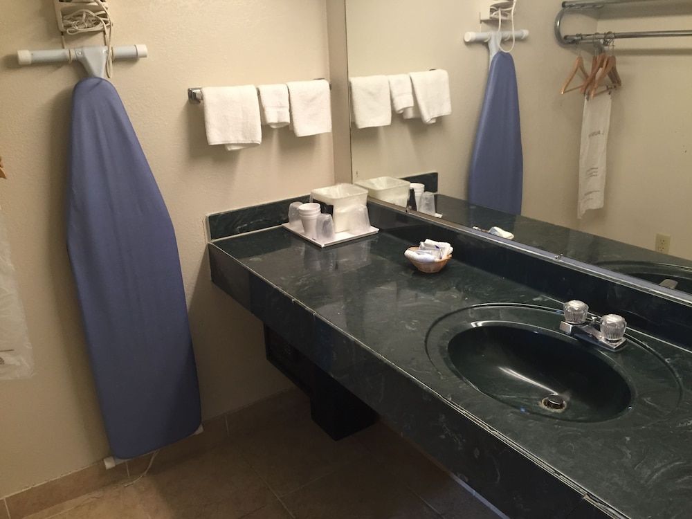 Travelodge by Wyndham Lynchburg - photo 6