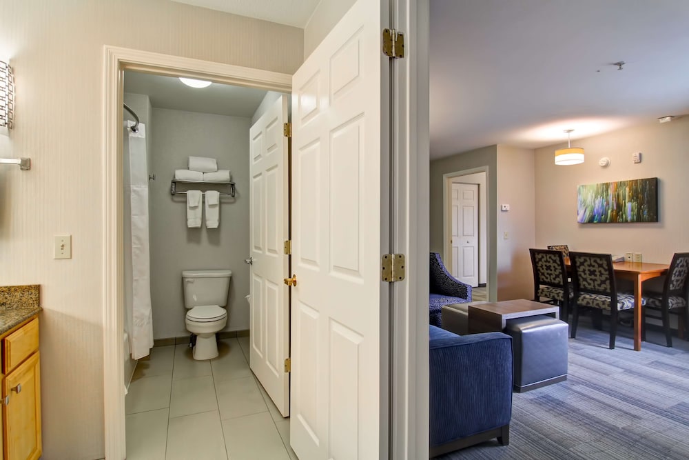 Homewood Suites by Hilton Stratford - photo 25