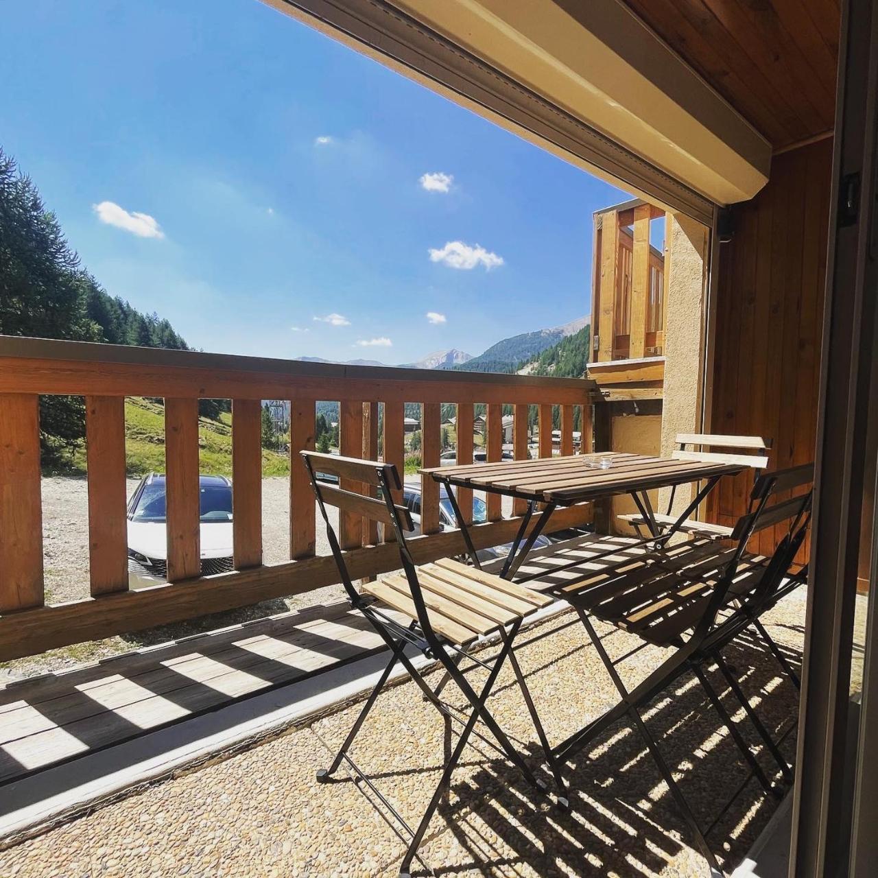 Loc.Allos - last minute hotel in Unknown City