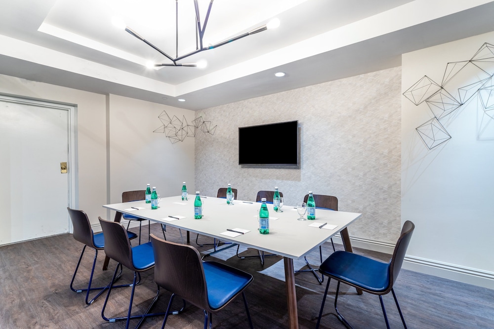 Crowne Plaza Los Angeles Harbor Hotel by IHG - photo 73