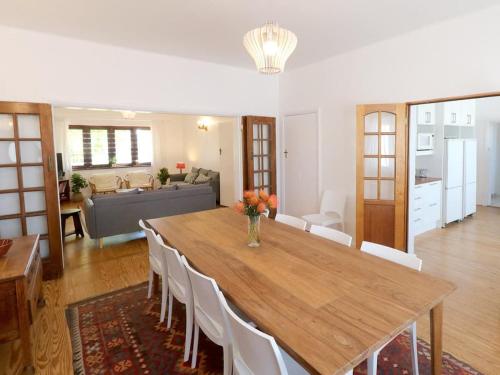 Annies Place Muizenberg — 4-Star Luxury Hotel in Cape Town, South Africa