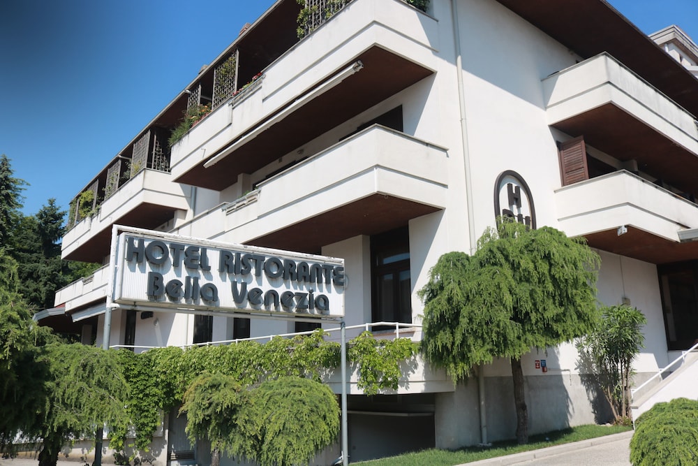 Hotel Bella Venezia — hotel in Latisana