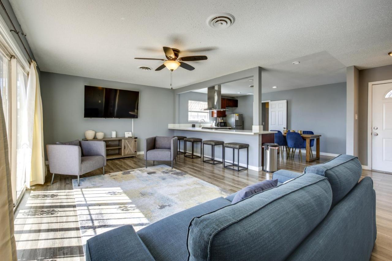 Pet Friendly Las Vegas Home with Pool 2 Mi to Strip