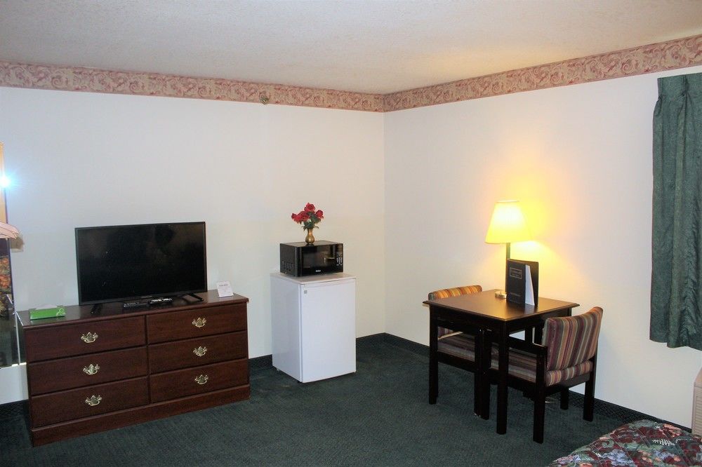 Cumberland Inn & Suites - photo 19