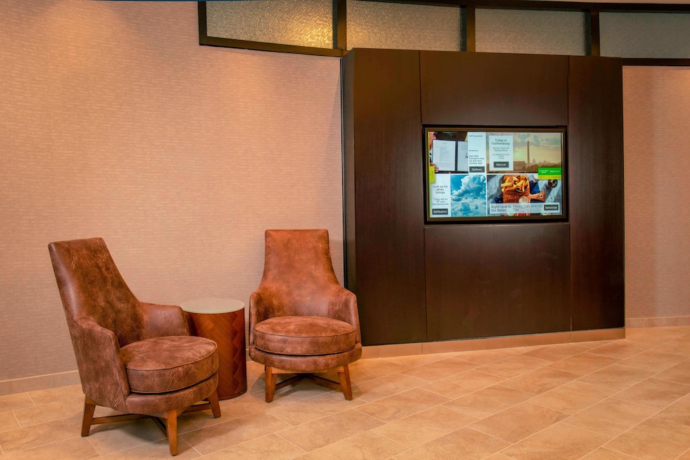 Courtyard by Marriott Gaithersburg Washingtonian Center - photo 2