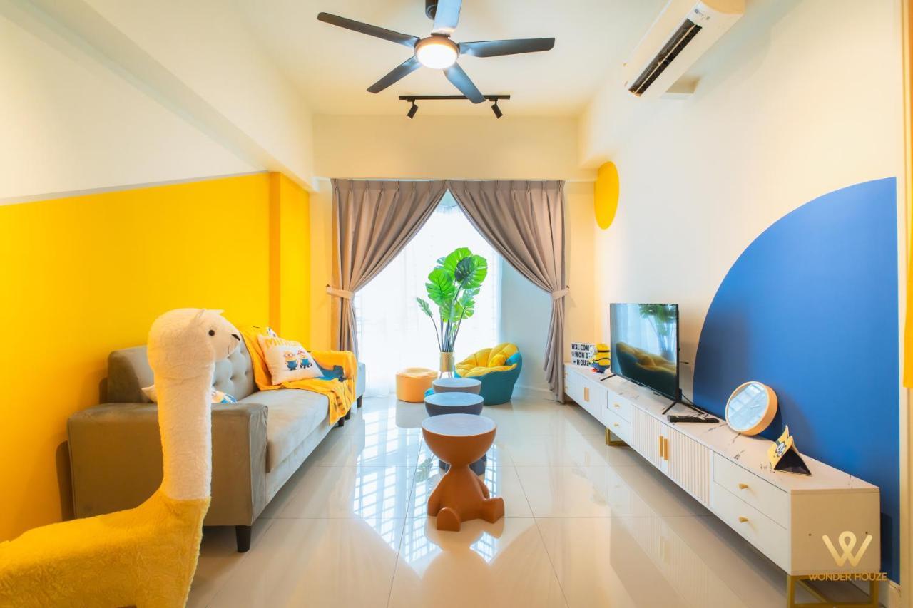 Cartoon Theme Staycation Near Bloomsvale at OUG 10 mins to MidValley — 4-Star Luxury Hotel in Kuala Lumpur, Malaysia