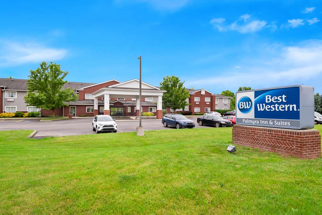 Best Western Palmyra Inn & Suites - photo 2