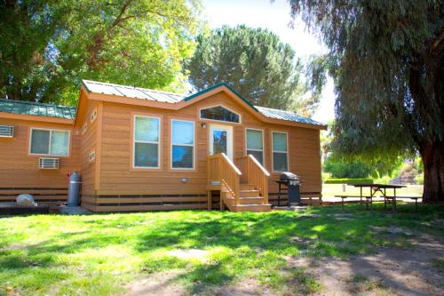 Soledad Canyon Cottage 2 8183088 — Acton