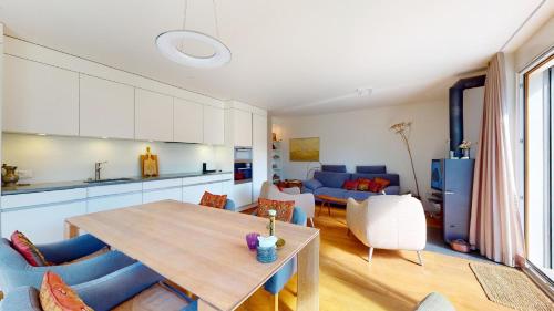Abitaziun Bellaval 1A Celerina — 4-Star Luxury Hotel in Celerina, Switzerland