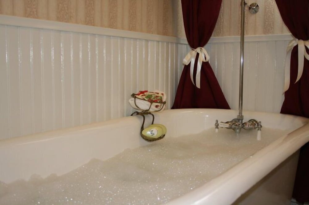 Julian Gold Rush Hotel - photo 24