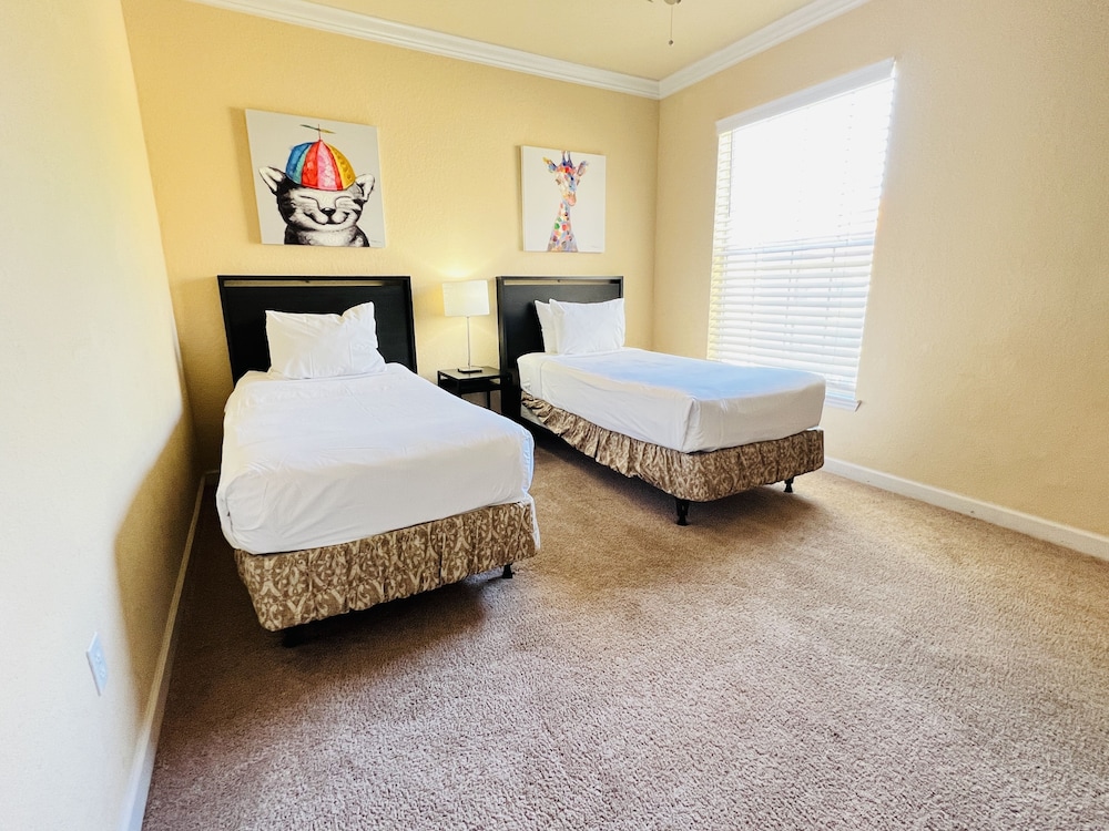 8020tt Unit 2404 Tuscana Resort 3 Bedroom Condo by RedAwning - photo 6